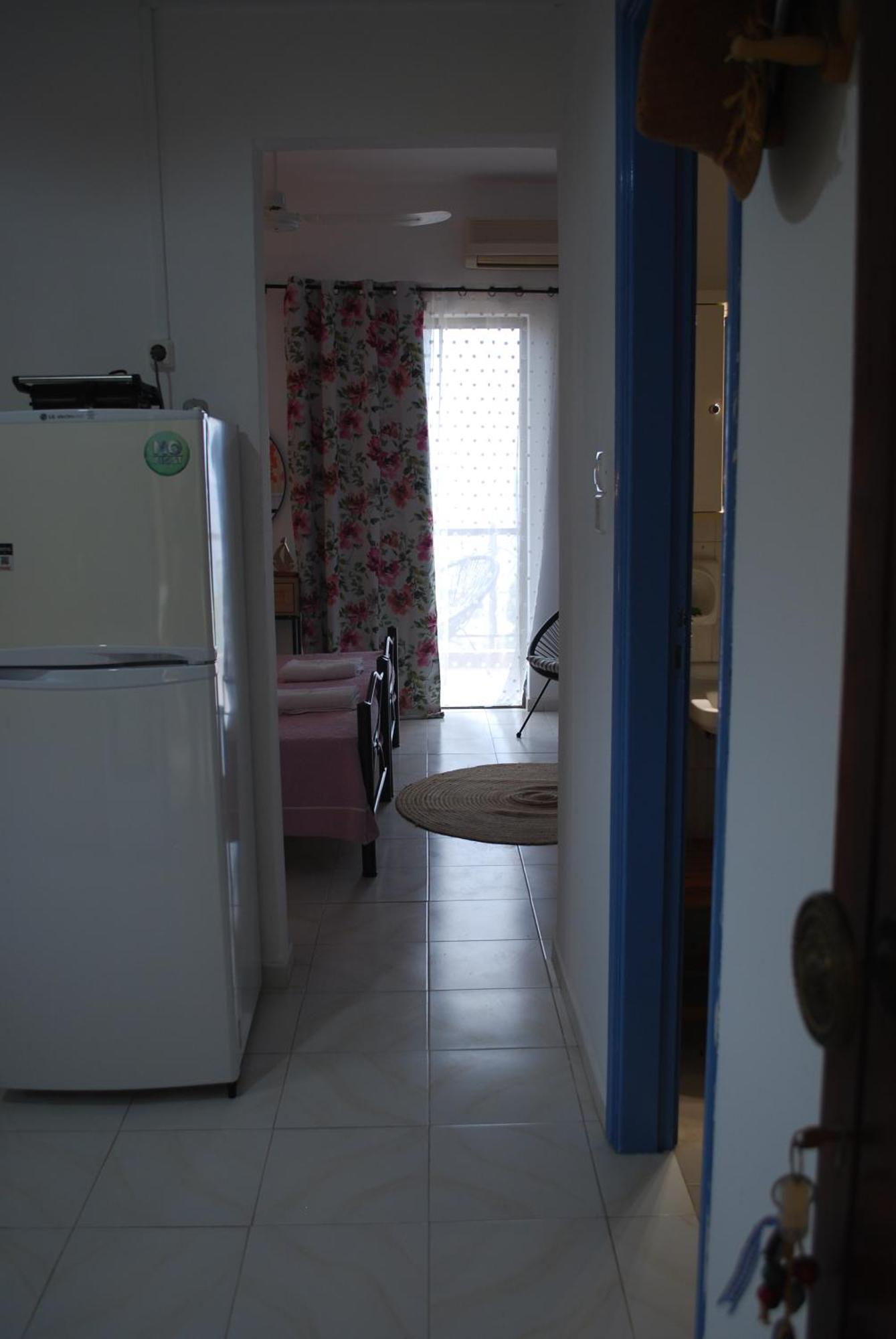 Sunset Rooms Agia Marina  Extérieur photo